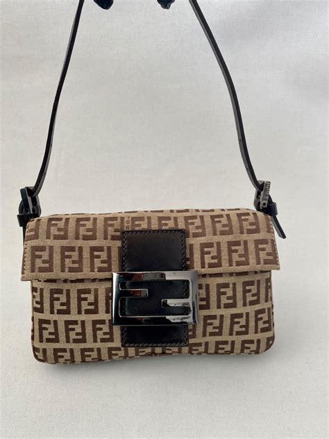 fendi baguette monogram